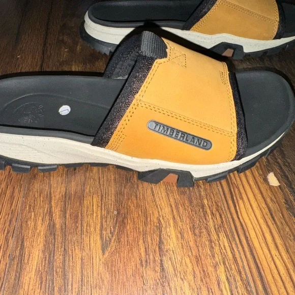 Timberland sandals size 9 brand new - Picture 3 of 6